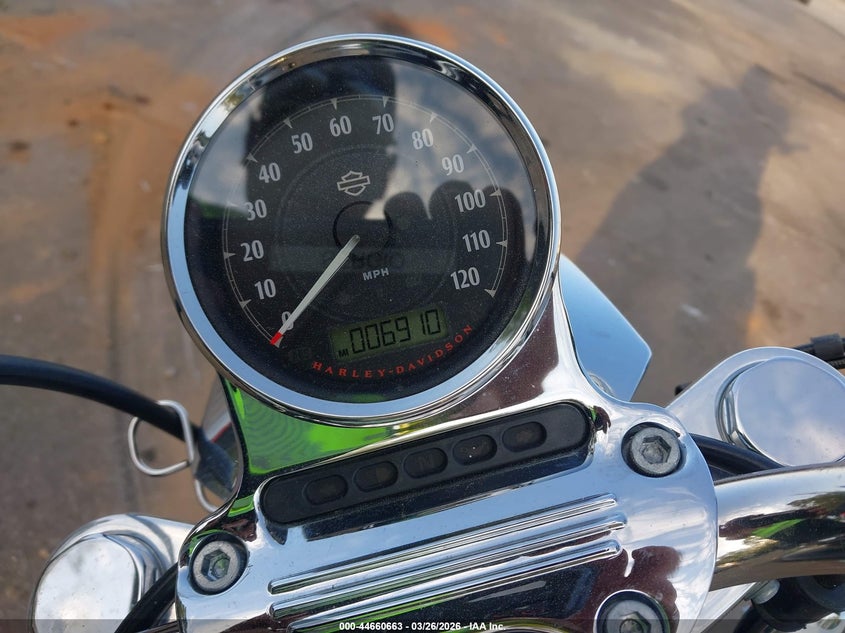 2016 Harley-Davidson Xl1200 T VIN: 1HD1LL316GC446081 Lot: 44660663