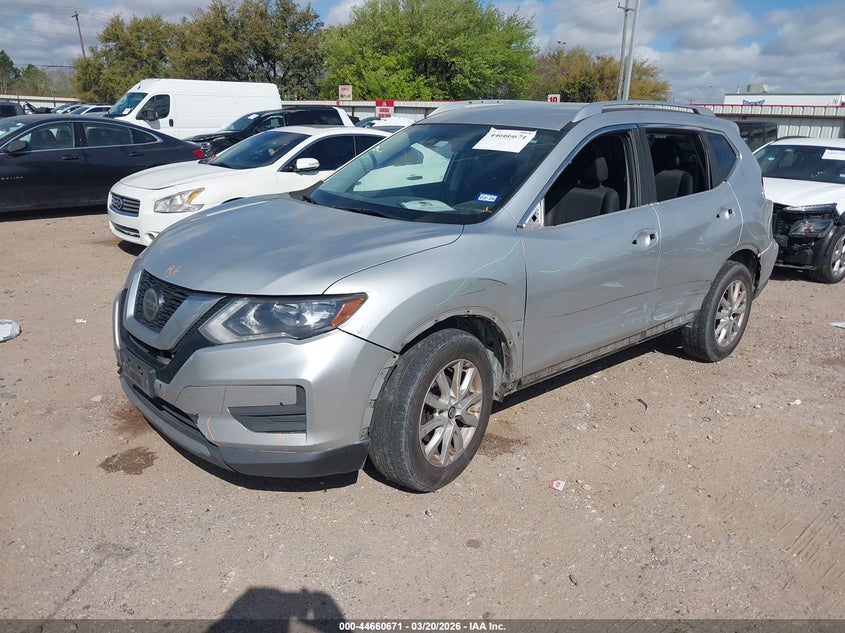 2019 Nissan Rogue Sv