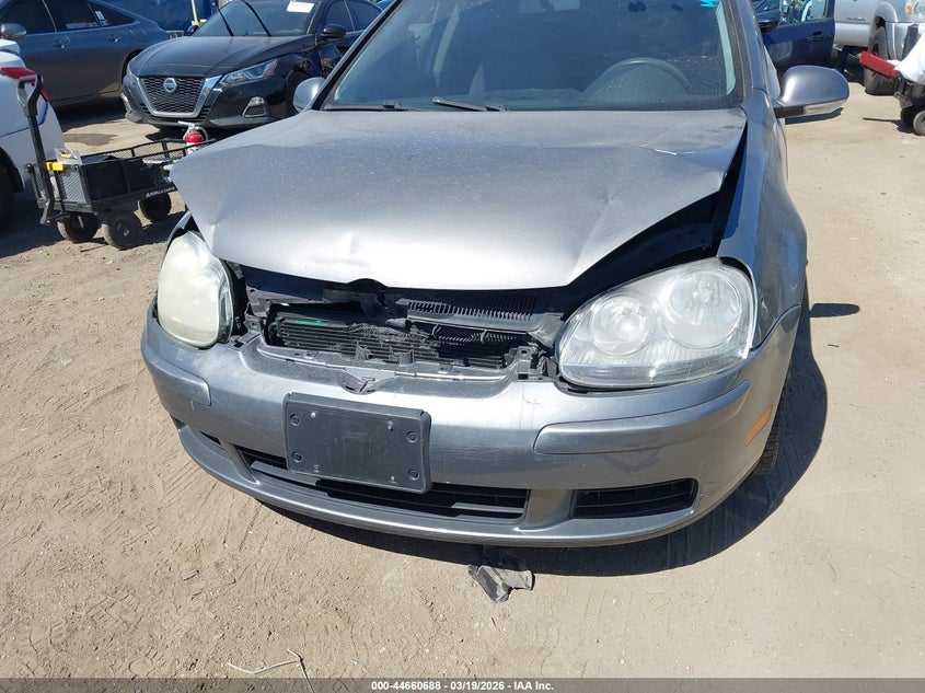 2007 Volkswagen Rabbit 4-Door VIN: WVWDS71K77W213751 Lot: 44660688