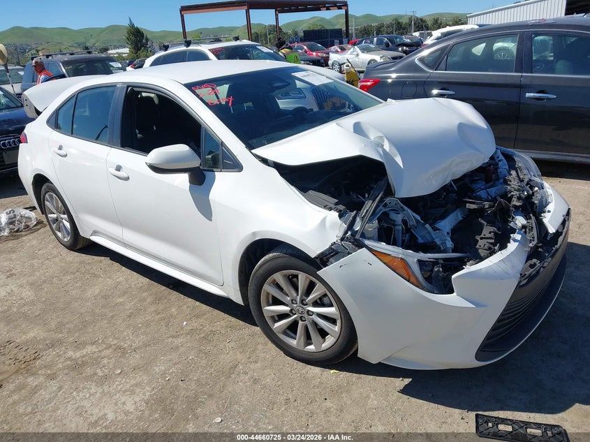 2024 TOYOTA COROLLA HYBRID LE