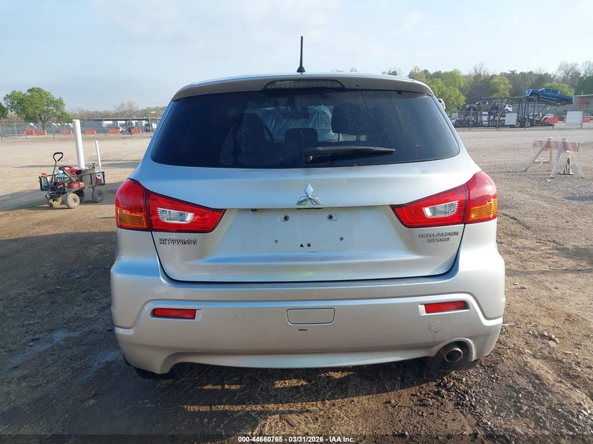 2011 Mitsubishi Outlander Sport Se VIN: JA4AP4AU8BZ011815 Lot: 44660765