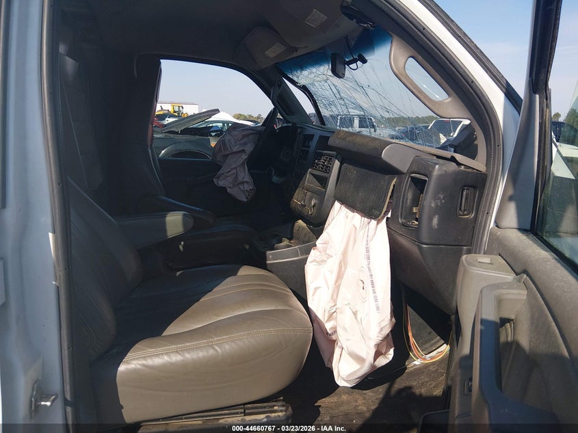2017 Chevrolet Express 2500 Work Van
