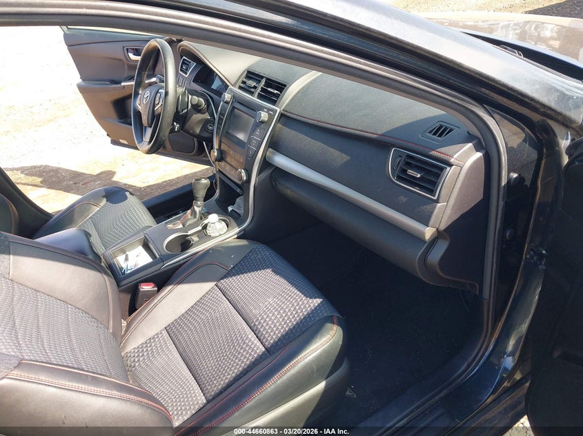 2015 Toyota Camry Se