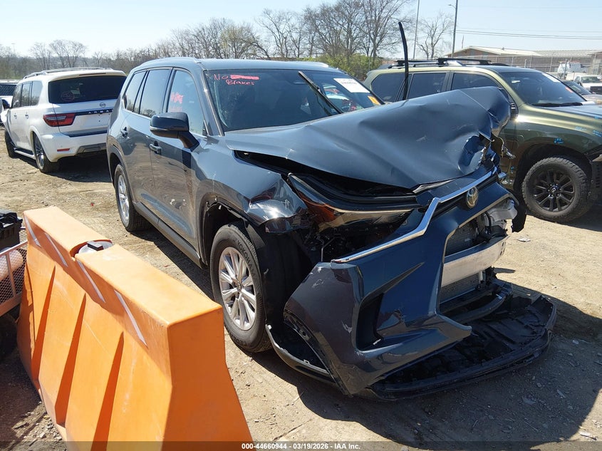 2024 Toyota Grand Highlander Xle