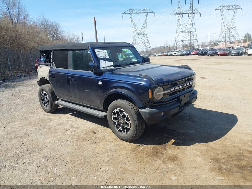 2021 Ford Bronco Outer Banks