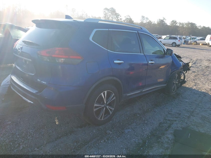 2017 Nissan Rogue Sl