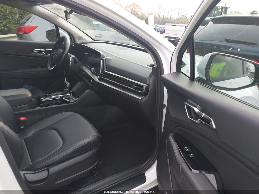 2025 Kia Sportage Sx