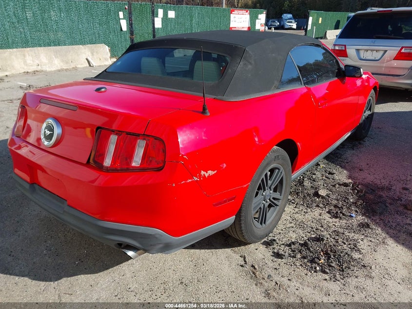 2011 Ford Mustang V6 Premium