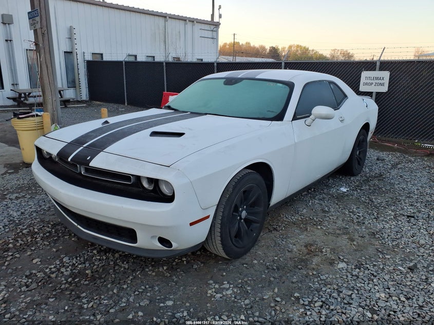 2016 Dodge Challenger Sxt