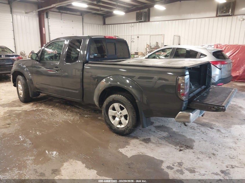 2011 Nissan Frontier Sv