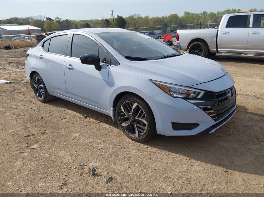 2024 Nissan Versa 1.6 Sr