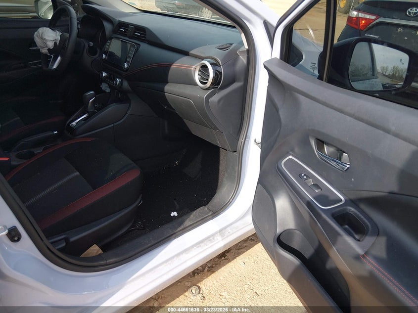 2024 Nissan Versa 1.6 Sr