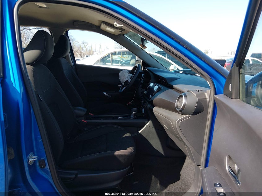 2021 Nissan Kicks Sv Xtronic Cvt