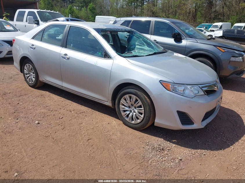 2013 Toyota Camry Le