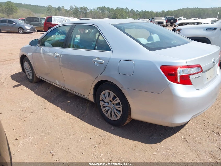 2013 Toyota Camry Le