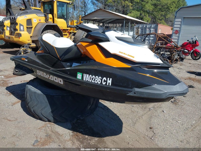 2014 SEADOO GTR215 auction photo 1