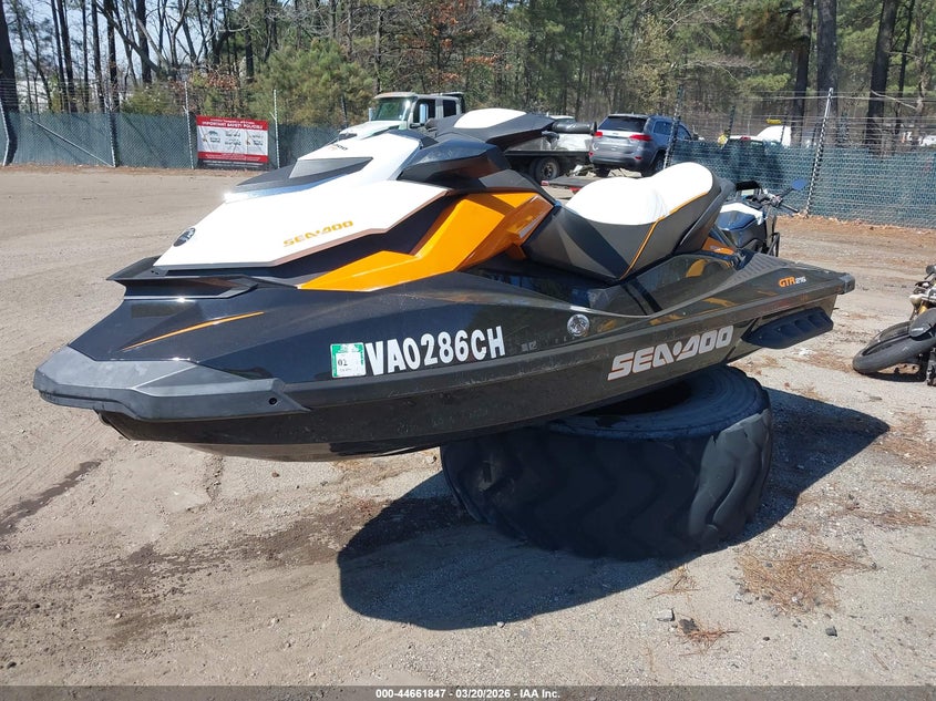 2014 SEADOO GTR215 auction photo 2
