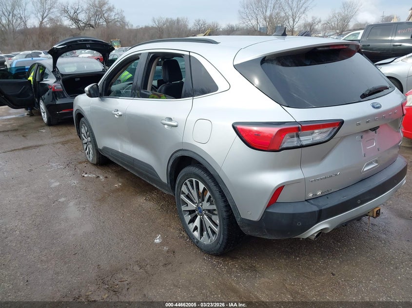 2020 Ford Escape Titanium