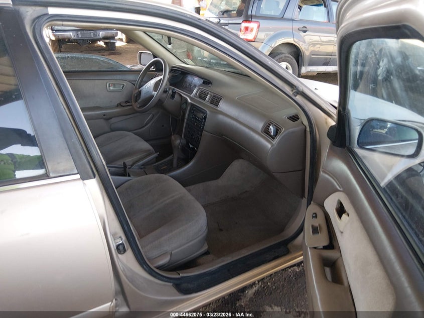 2001 Toyota Camry Le V6