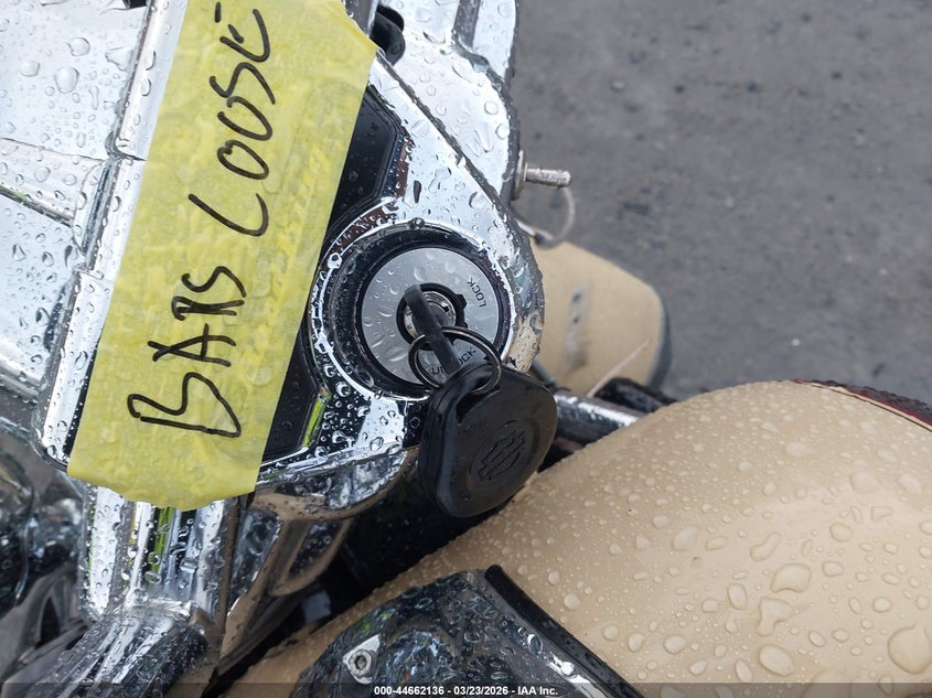 2014 Harley-Davidson Flhr Road King VIN: 1HD1FBM18EB612152 Lot: 44662136