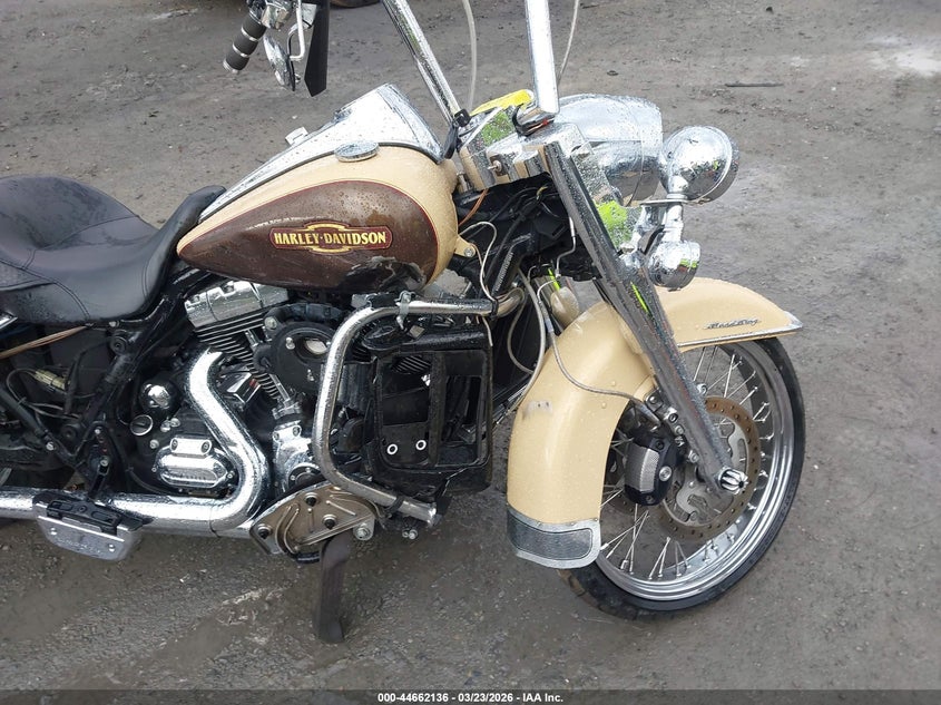 2014 Harley-Davidson Flhr Road King VIN: 1HD1FBM18EB612152 Lot: 44662136