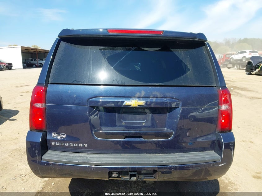 CHEVROLET SUBURBAN - zdjecie 16