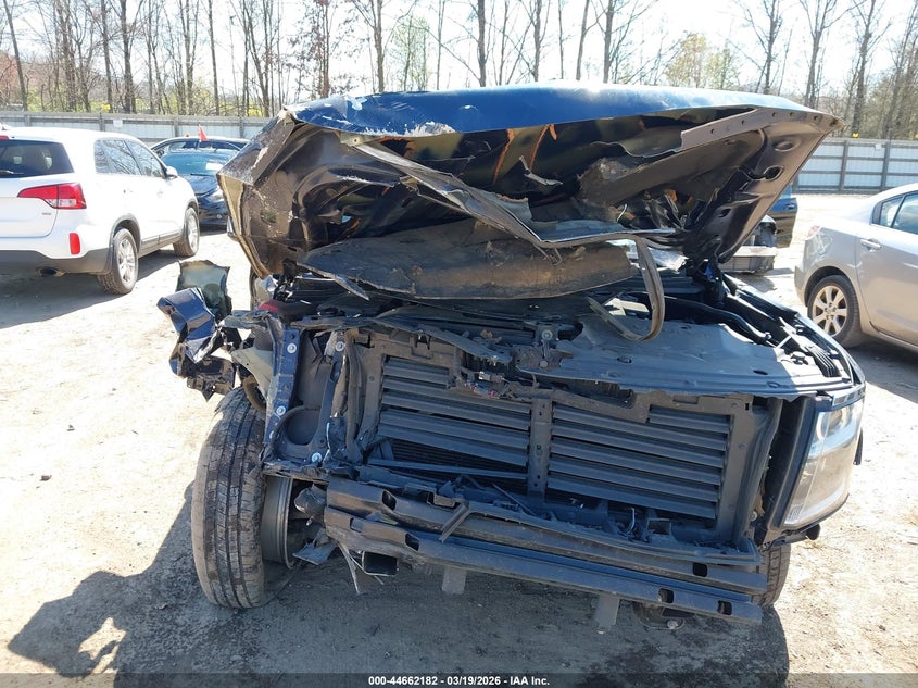 CHEVROLET SUBURBAN - zdjecie 6