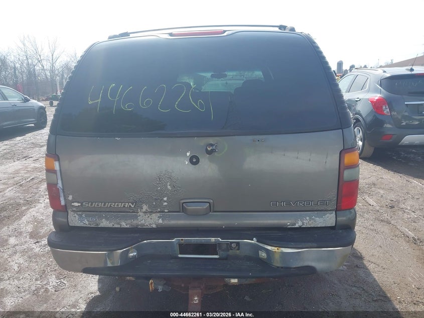 2002 Chevrolet Suburban K1500 VIN: 1GNFK16Z02J123933 Lot: 44662261