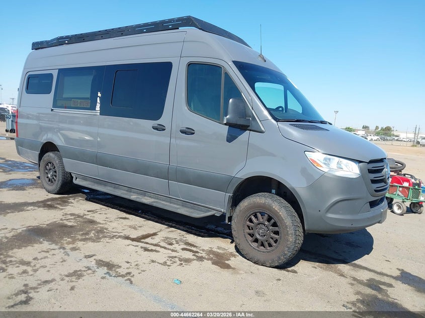 W1Y4NCVYXRT160123 2024 Mercedes-Benz Sprinter 2500 High Roof 4-Cyl Diesel Ho auction photo 1