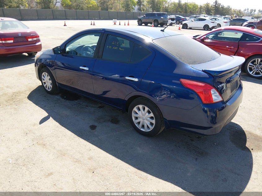 2018 Nissan Versa 1.6 Sv