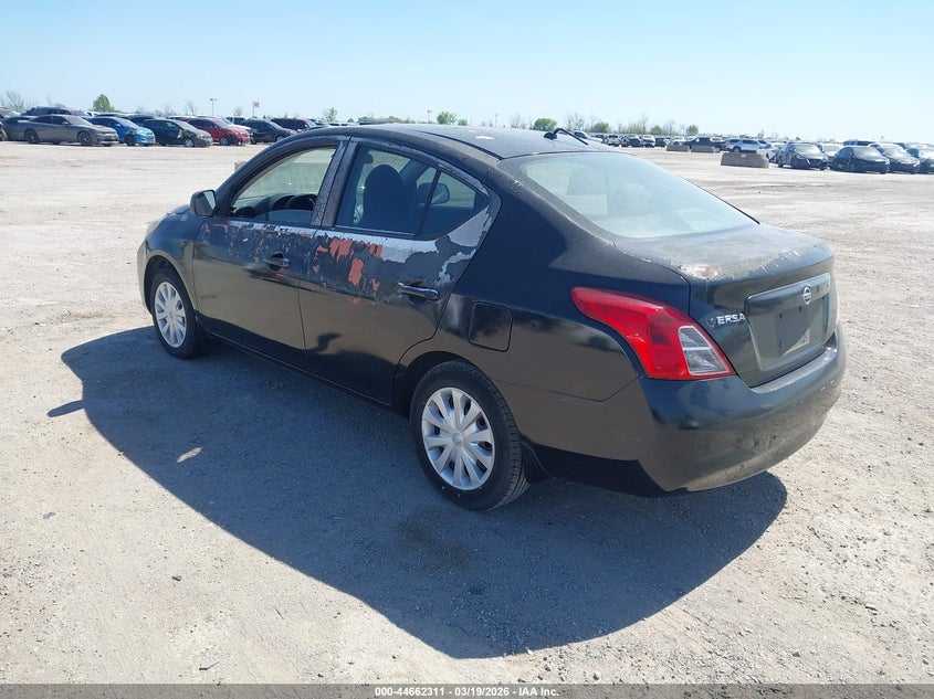 2012 Nissan Versa 1.6 S