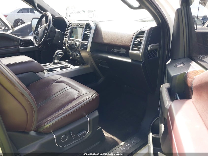 2017 Ford F-150 Platinum