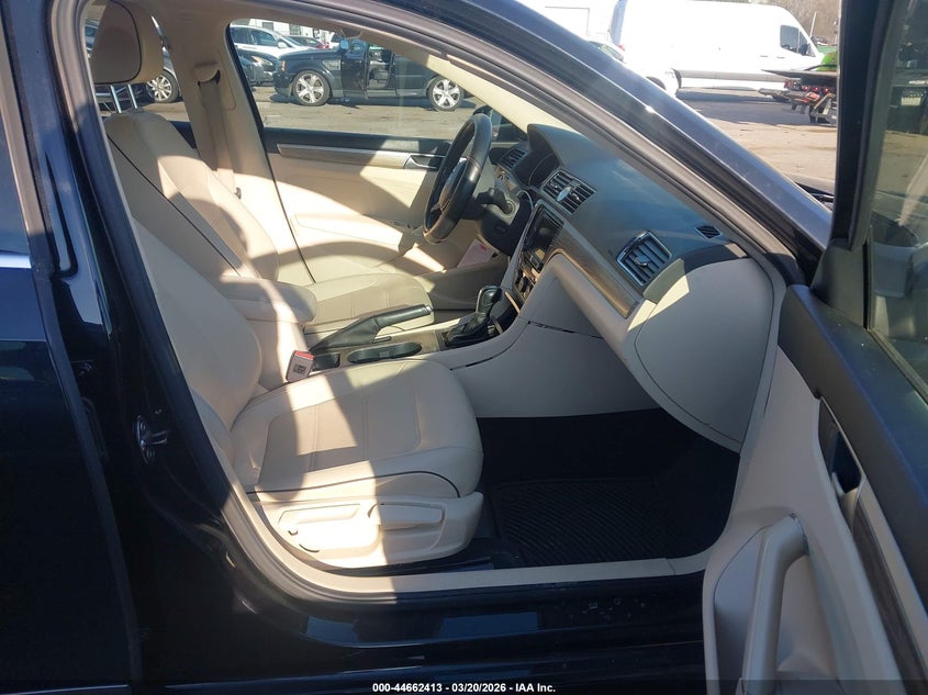 2017 Volkswagen Passat 1.8T Se