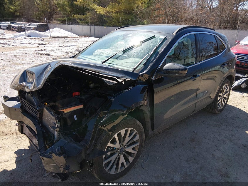 2021 Ford Escape Titanium