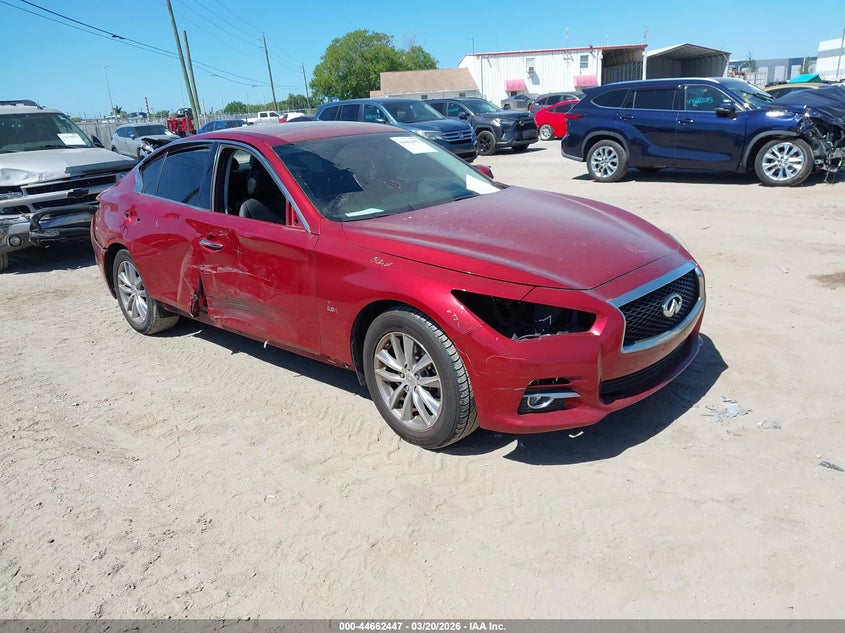 2016 Infiniti Q50 2.0T Base/2.0T Premium