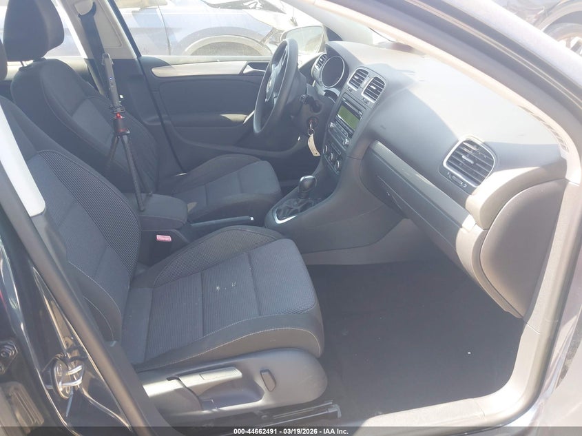 2014 Volkswagen Golf 2.5L