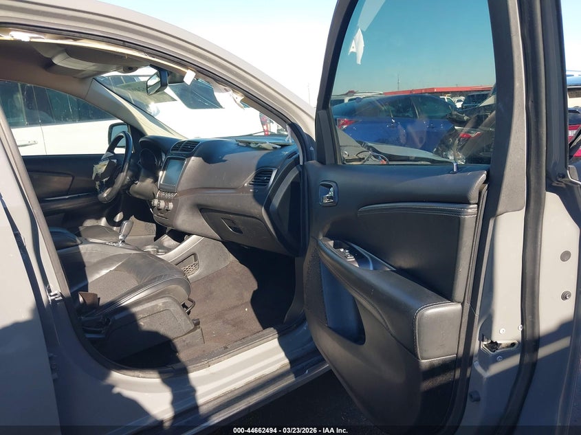 2019 DODGE JOURNEY auction photo 5