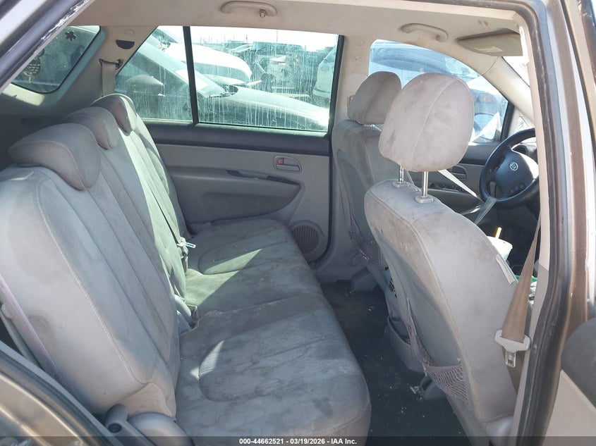 2008 Kia Rondo Lx V6 VIN: KNAFG526887125574 Lot: 44662521