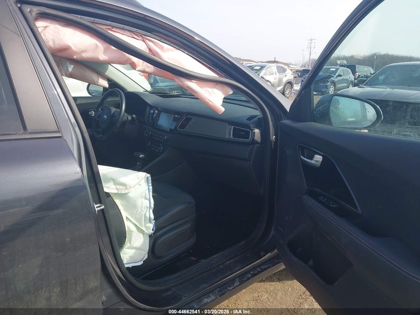 2019 Kia Niro S Touring