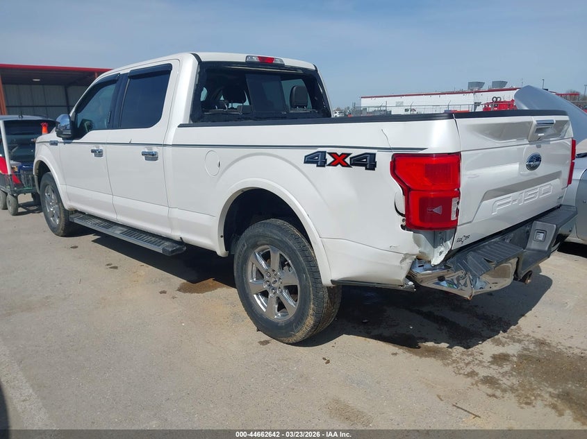 VIN 1FTFW1EG2JFC11929 2018 FORD F-150 LARIAT