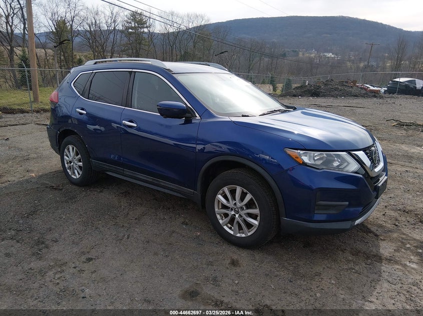 2018 Nissan Rogue Sv