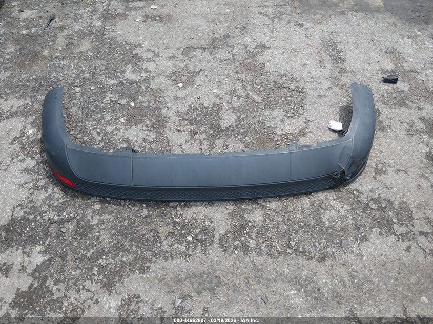 1FAHP3H23CL357722 2012 Ford Focus 2.0 Sel grey