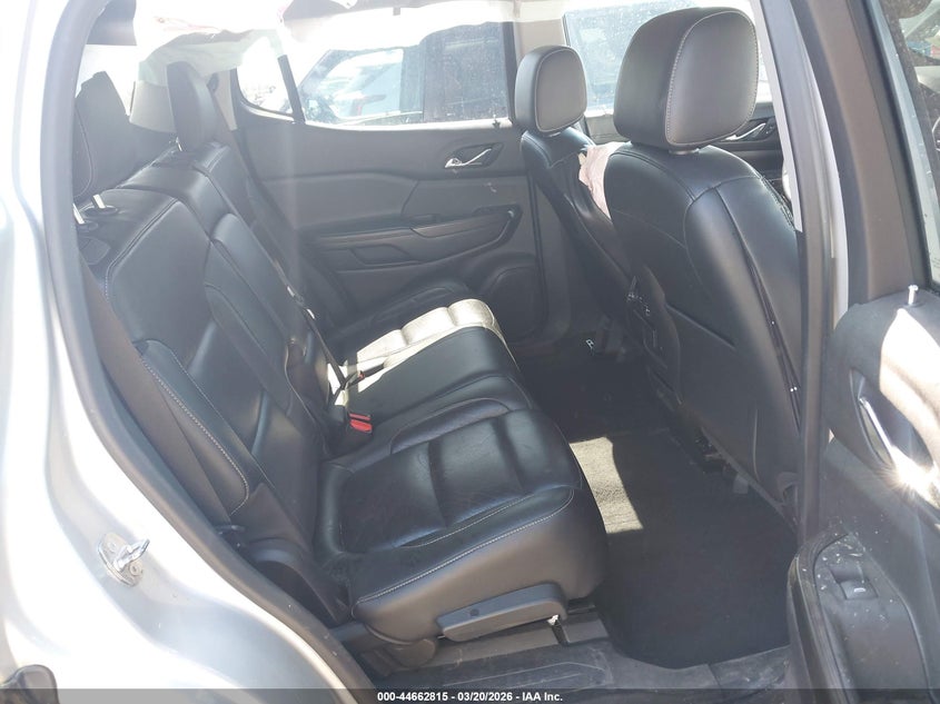 2019 GMC ACADIA auction photo 8