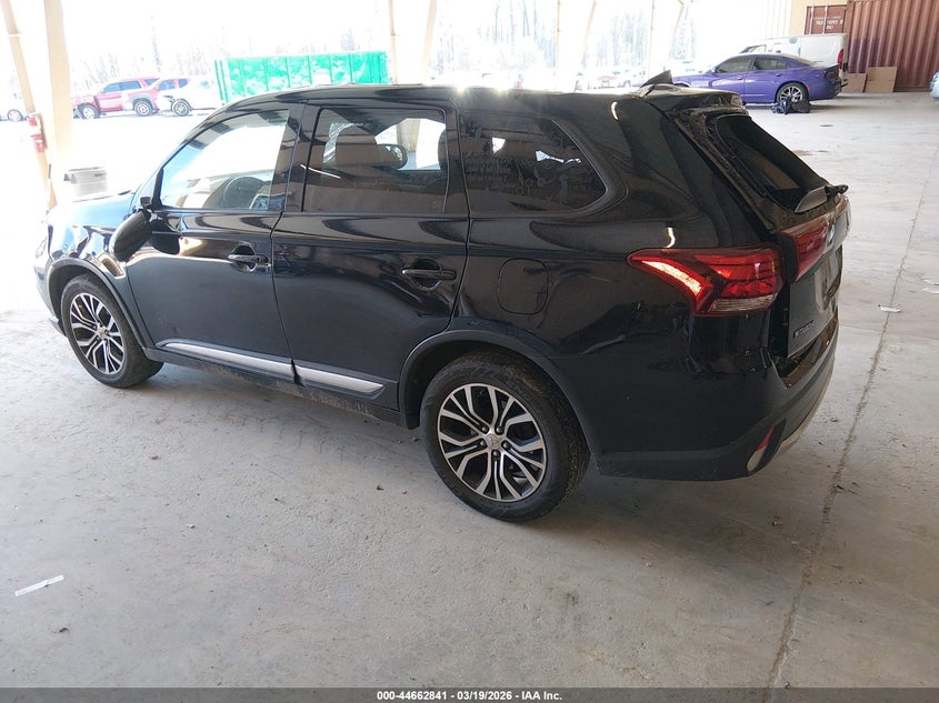 2017 Mitsubishi Outlander Se/Sel