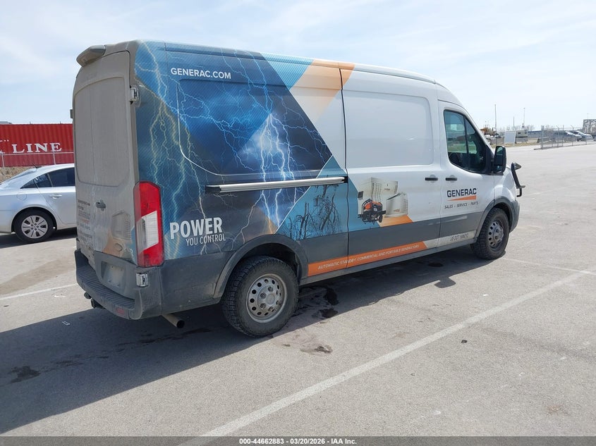 2022 Ford Transit-250