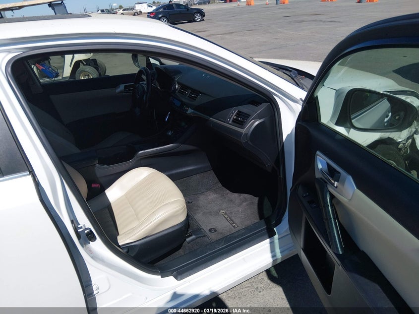 2011 Lexus Ct 200H Premium