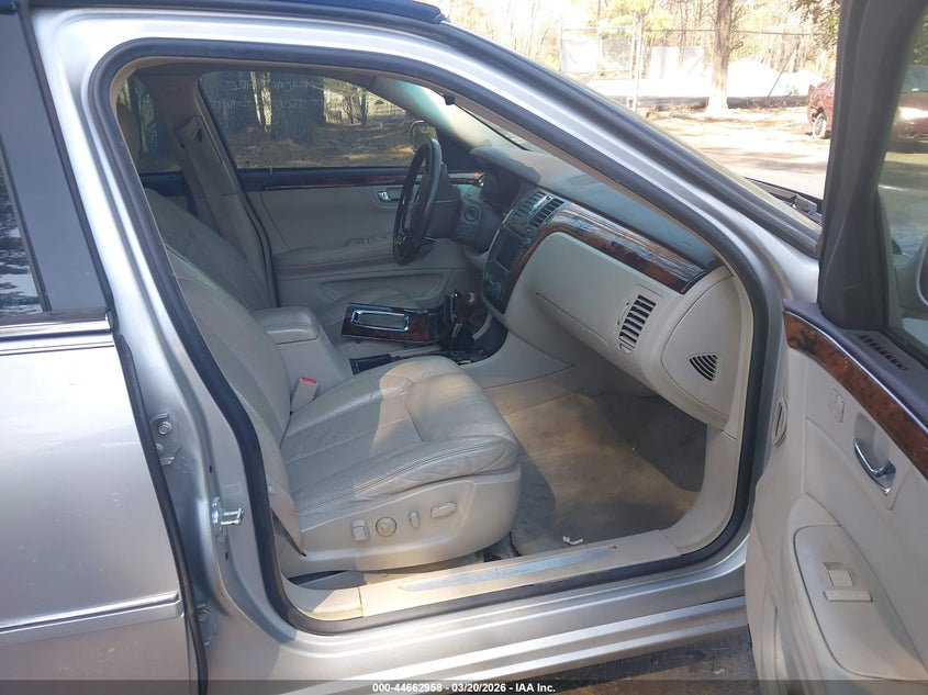 2011 Cadillac Dts Premium Collection