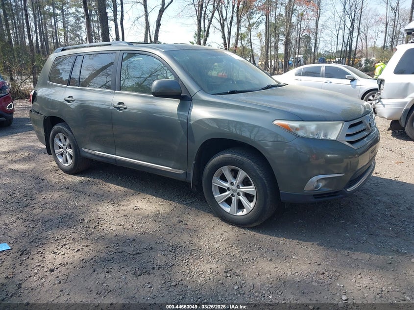 2011 Toyota Highlander Base V6