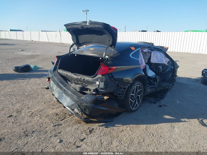 VIN 5NPEK4JC8MH131136 2021 HYUNDAI SONATA N LINE