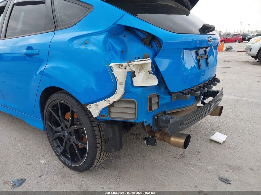 2018 Ford Focus Rs VIN: WF0DP3TH2J4127257 Lot: 44663125